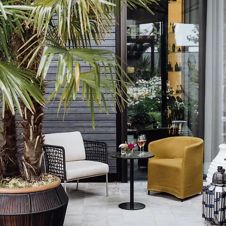 ルーマーズ バーデンバーデン オートグラフ コレクション ホテル バーデン＝バーデン