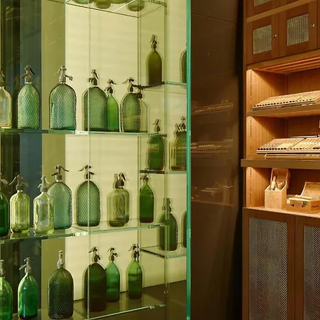 ルーマーズ バーデンバーデン オートグラフ コレクション 5* バーデン＝バーデン