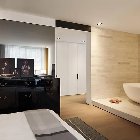 Roomers Baden-baden, Autograph Collection Hotel 5*