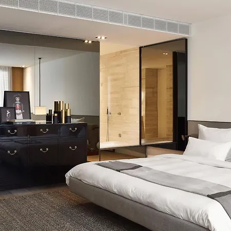 Hotel Roomers Baden-baden, Autograph Collection 5*