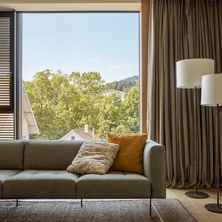 Roomers Baden-baden, Autograph Collection