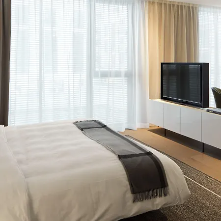 ルーマーズ バーデンバーデン オートグラフ コレクション 5*