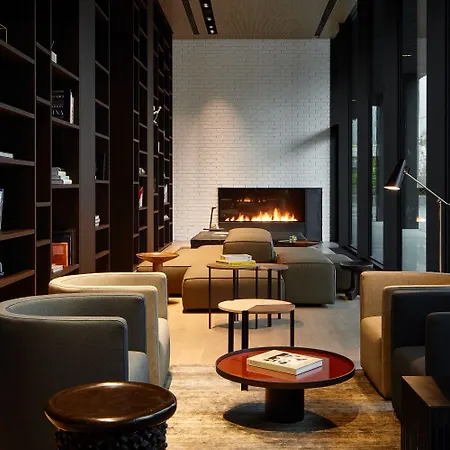 Szálloda Roomers Baden-baden, Autograph Collection