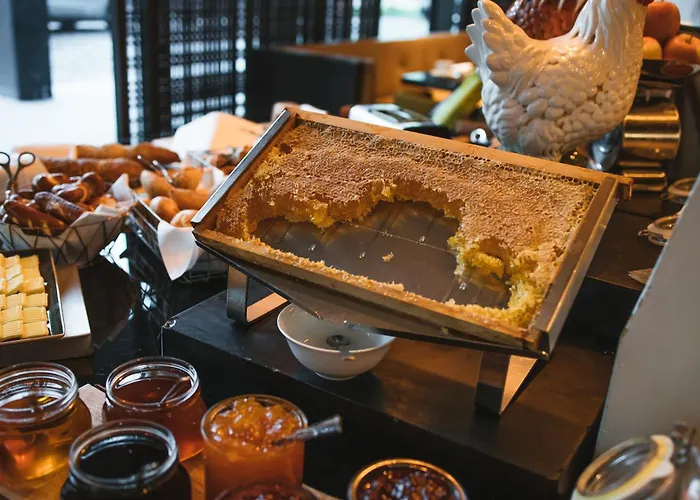 Roomers Baden-baden, Autograph Collection Hotel