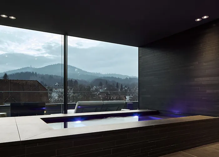 Roomers Baden-baden, Autograph Collection